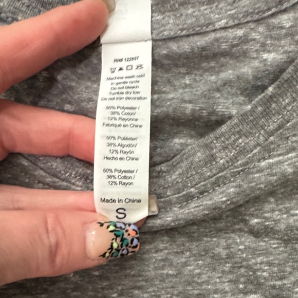 Best Life Gray Graphic Tee - Picture 6 of 6